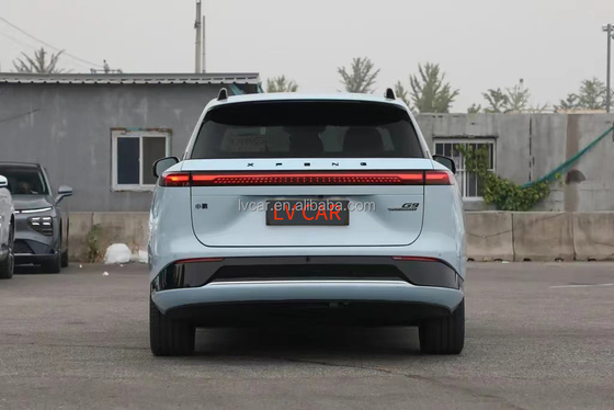 High Speed Electric SUV Car 2023 Xpeng G9 avec un toit panoramique et une autonomie de 702 km
