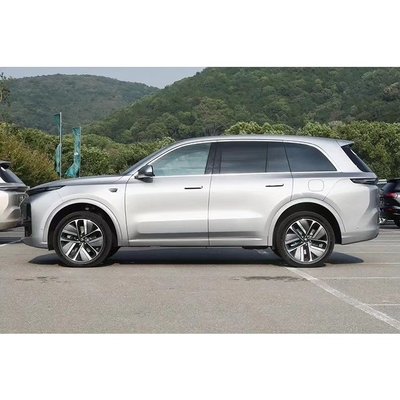 Silver Li Xiang L8 MAX voiture électrique multi-fonction volant panoramique toit ensoleillé