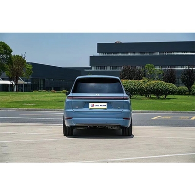 SUV Modèle de luxe de taille moyenne à grande LiXiang L9MAX prise d'énergie dans le véhicule électrique hybride