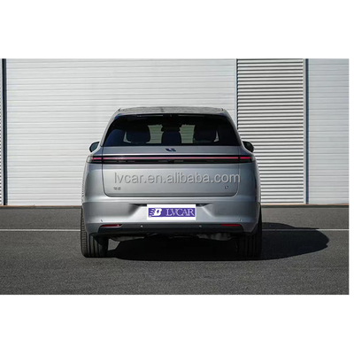 Couleur intérieure claire et climatiseur automatique à LiXiang L7