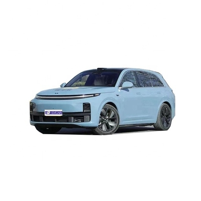 LiXiang L7 modèle à quatre roues motrices système de divertissement multi-fonction du volant de voiture