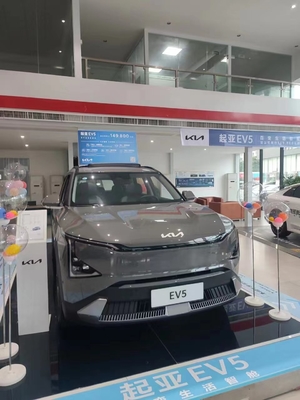 2024KIA EV5 SUV de véhicule électrique pur 64,2 kWh Capacité de la batterie 0,45 heure Temps de charge