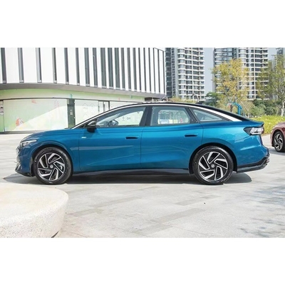Mettez-vous à niveau pour un trajet plus écologique avec la Volvo ID7 A Pure Electric Sports Sedan 2024