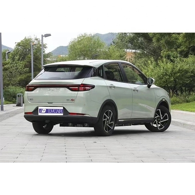 Vitesse maximale 120 km/h Direction gauche Durable et énergétique Petits VUS avec longue endurance