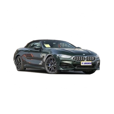 BMW 840i à haute puissance de cheval à traction arrière voiture de sport cabriolet avec caméra arrière à 360 °