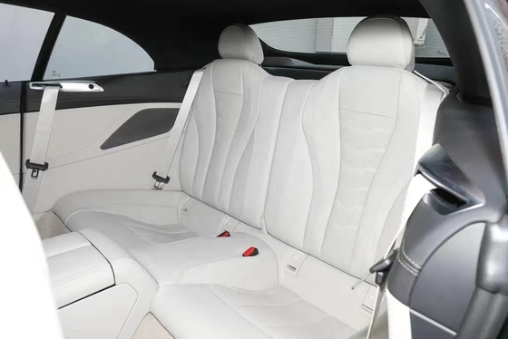BMW 840i à haute puissance de cheval à traction arrière voiture de sport cabriolet avec caméra arrière à 360 °