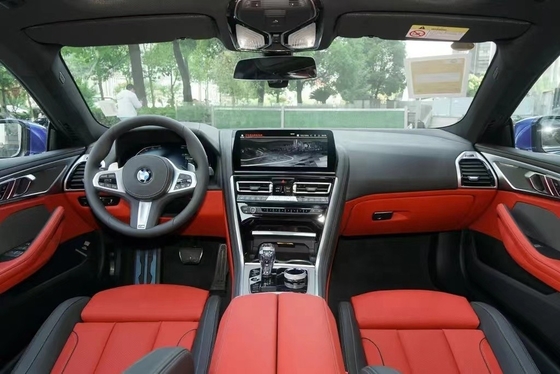 BMW 840i 2023 voiture haute puissance avec quatre portes et fenêtre arrière électrique
