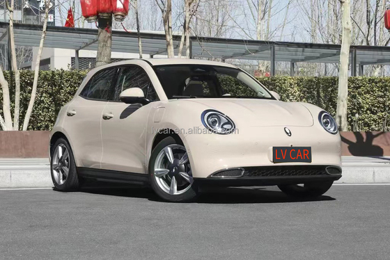 2024 ORA Good Cat Voiture électrique avec une capacité de batterie de 49,9 KWH et un couple maximal de 210 Nm