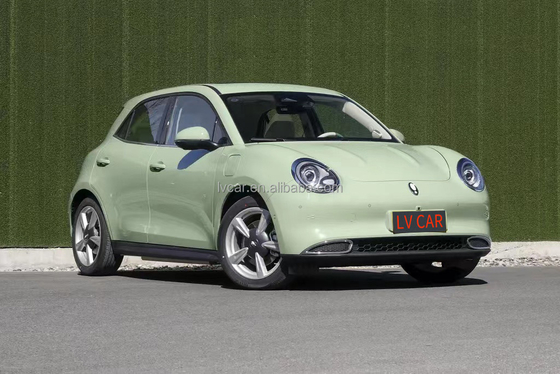 2024 ORA Good Cat Voiture électrique avec une capacité de batterie de 49,9 KWH et un couple maximal de 210 Nm